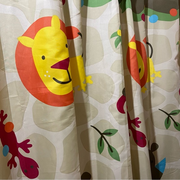 Shower curtain - Picture 5 of 5